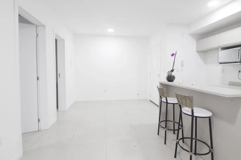 Apartamento à venda no Centro. 1 banheiro e 1 dormitório.