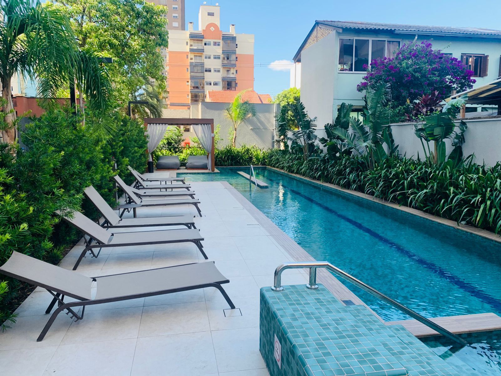 "Apartamento Novo e Moderno em Porto Alegre - Localização Premium