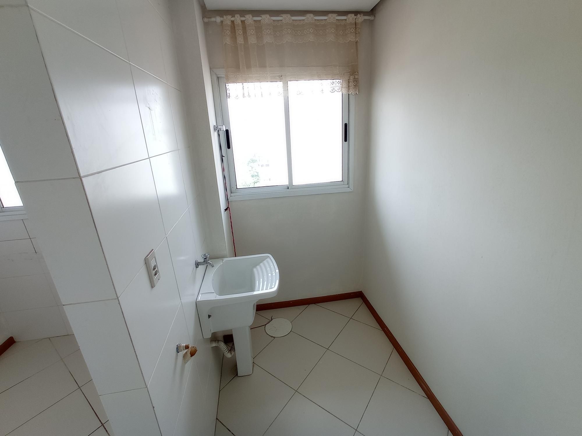 Apartamento com 2 Dormitórios à venda, por R$ 330.000,00 Apartamento com 2 Dormitórios à venda, por R$ 330.000,00