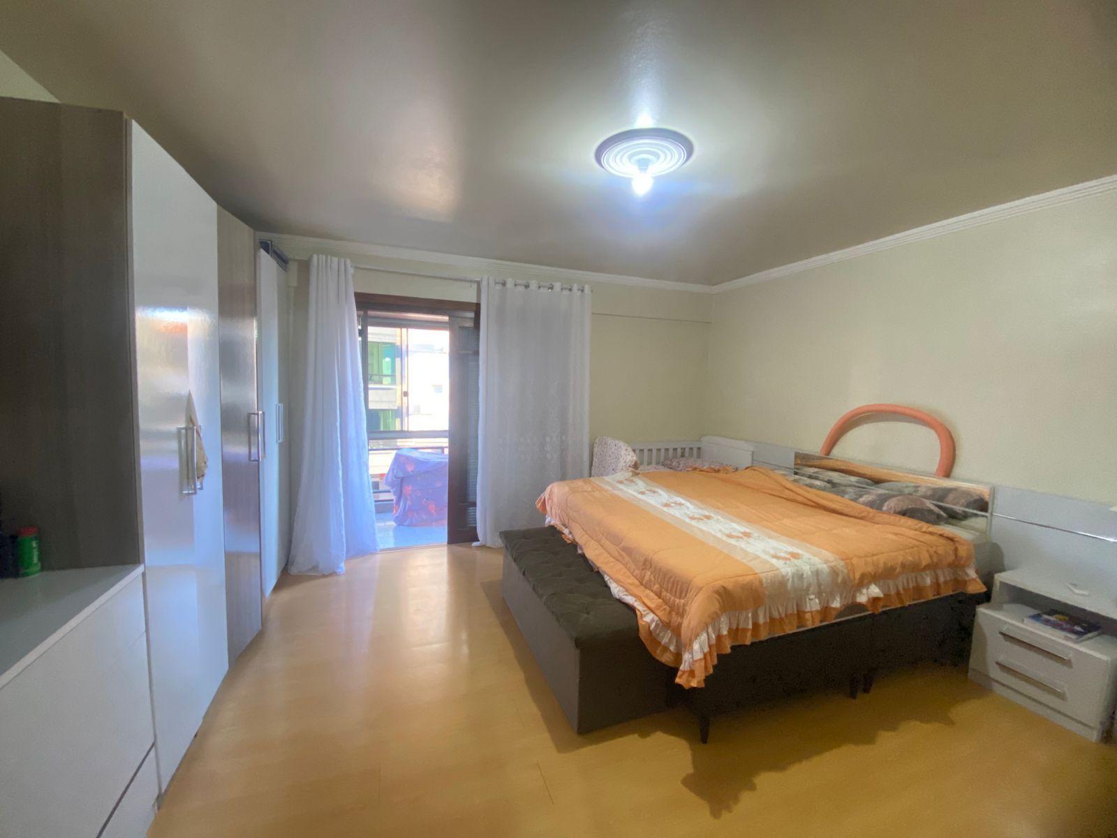 Apartamento completo e sofisticado à venda no centro