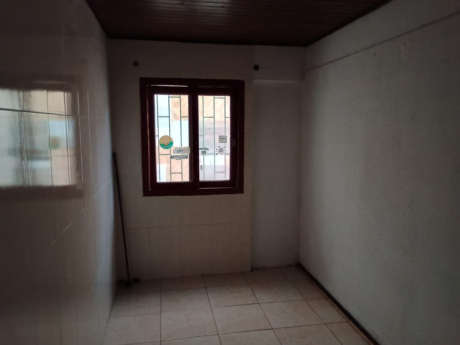 Casa ampla à venda na vila inês – 3 dormitórios, lareira e c