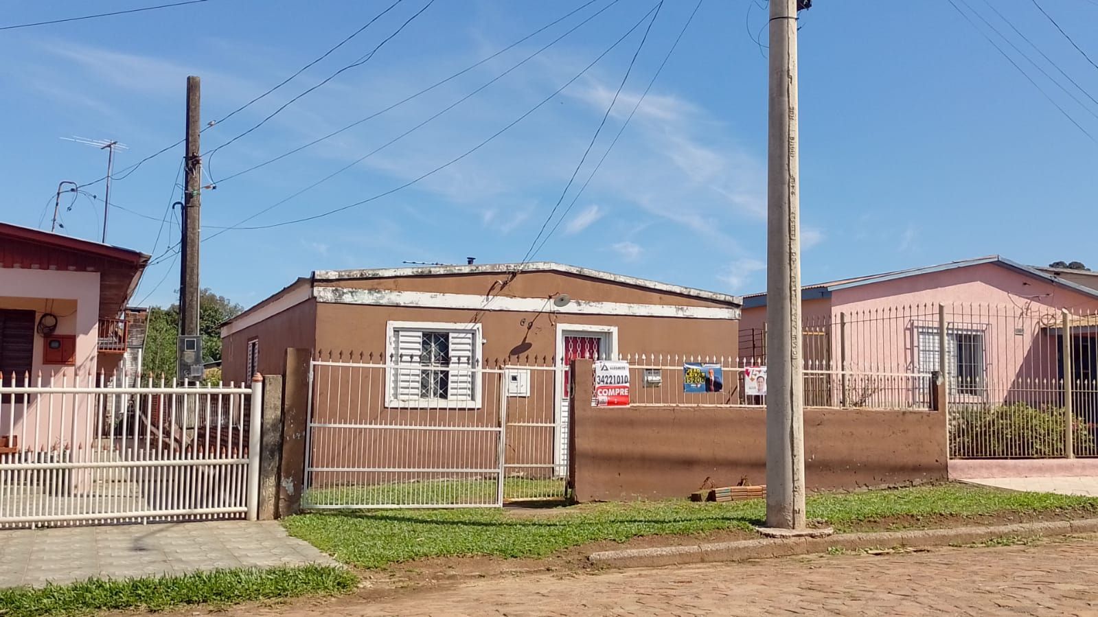 Casa à venda no bairro vila nova – amplo terreno e pátio!