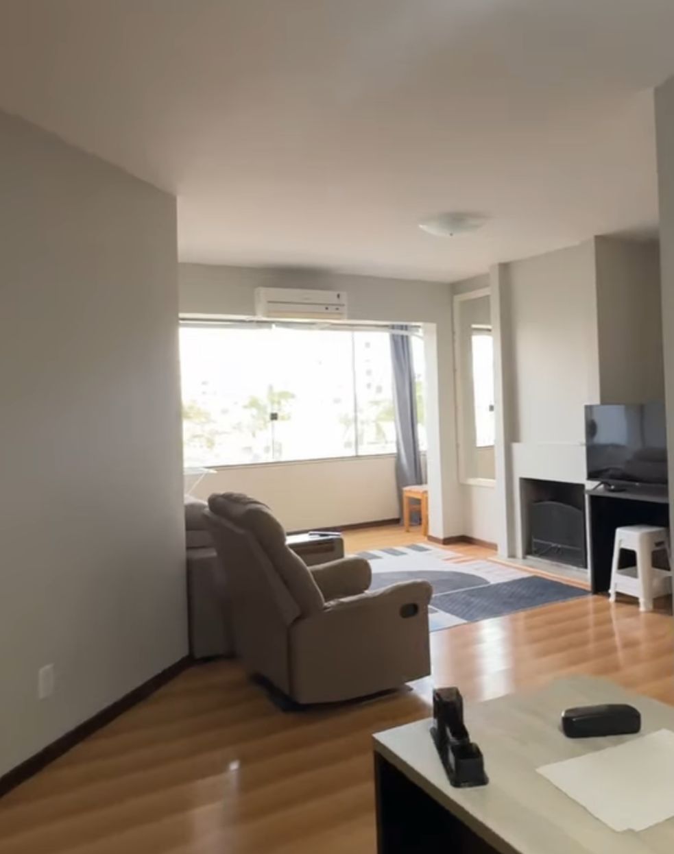 Apartamento à venda, 3 quartos, 1 suíte, 2 vagas, Centro - Alegrete/RS