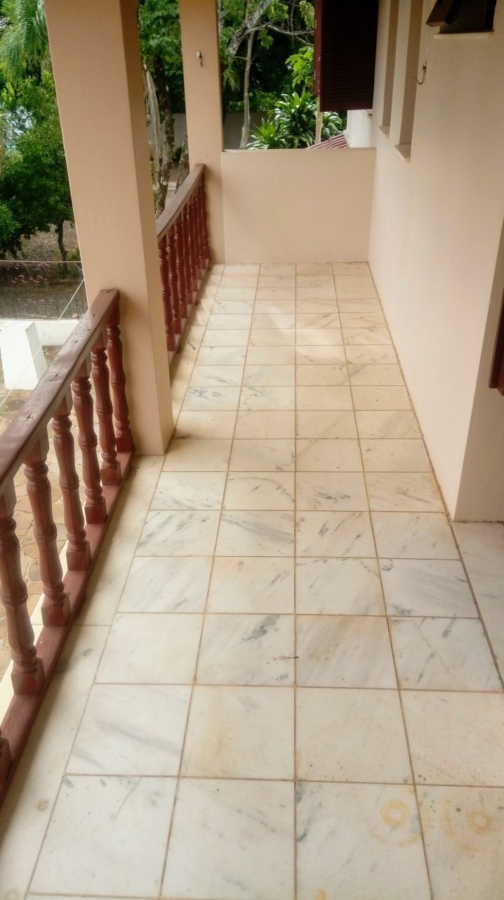 Casa à venda, 8 quartos, 1 suíte, 1 vaga, Cidade Alta - Alegrete/RS