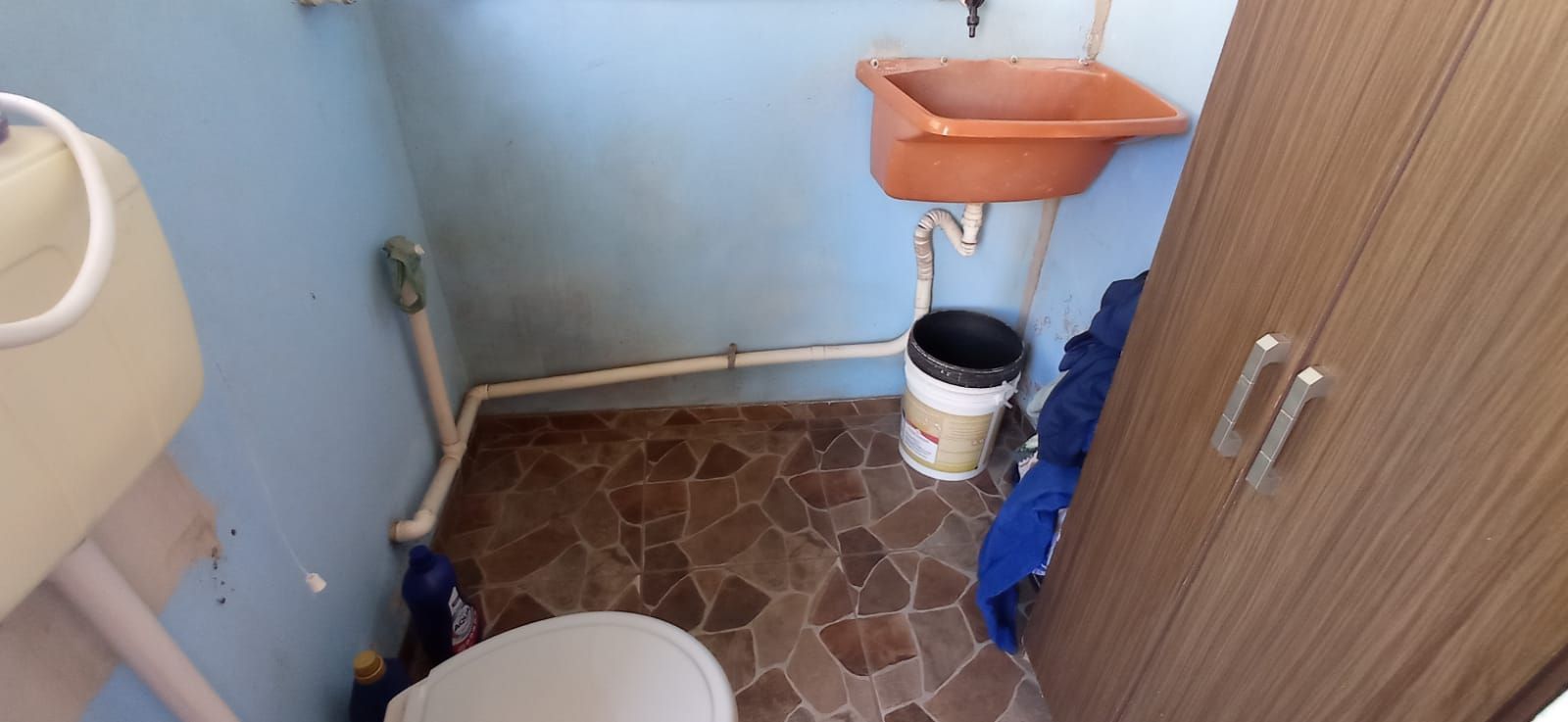 Casa para venda com 2 dormitórios e 2 vagas de garagem