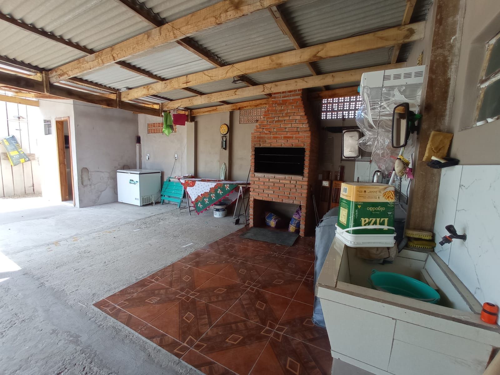 Casa à venda, 4 quartos, 4 vagas, Vera Cruz - Alegrete/RS