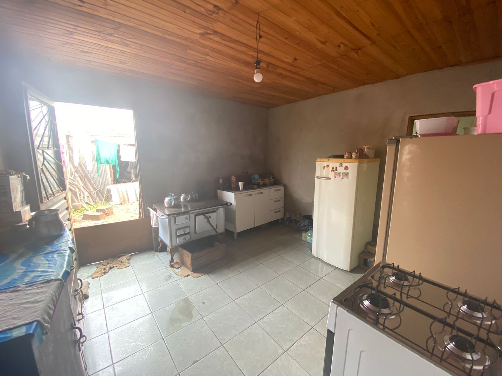 Casa com 2 Dormitórios à venda, 140 m² por R$ 130.000,00 Casa com 2 Dormitórios à venda, 140 m² por R$ 130.000,00