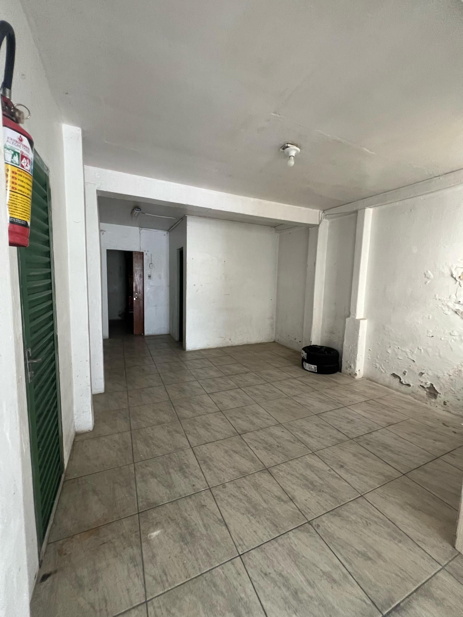 Sala-Conjunto, 200 m² - Foto 2
