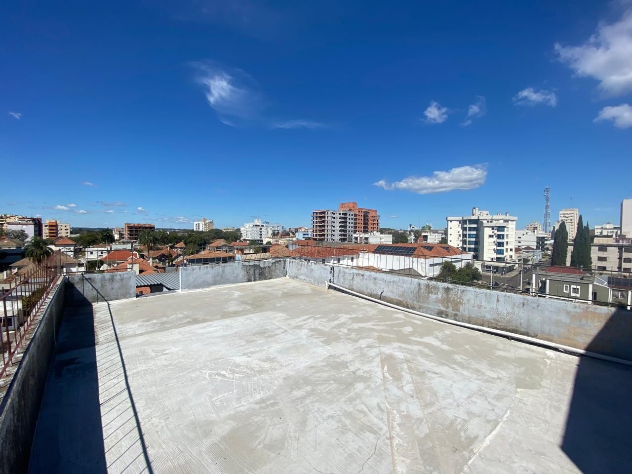 Apartamento de três dormitórios, disponivel para VENDA e LOCAÇÃO, Alegrete.