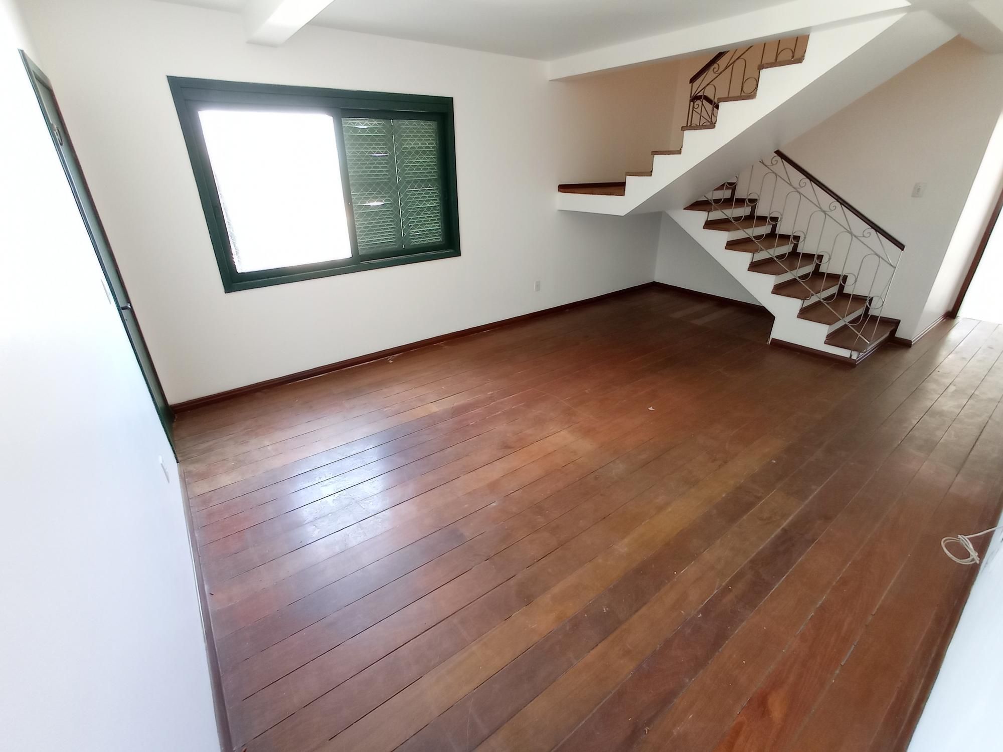 Apartamento à venda, 2 quartos, 1 suíte, Centro - Alegrete/RS