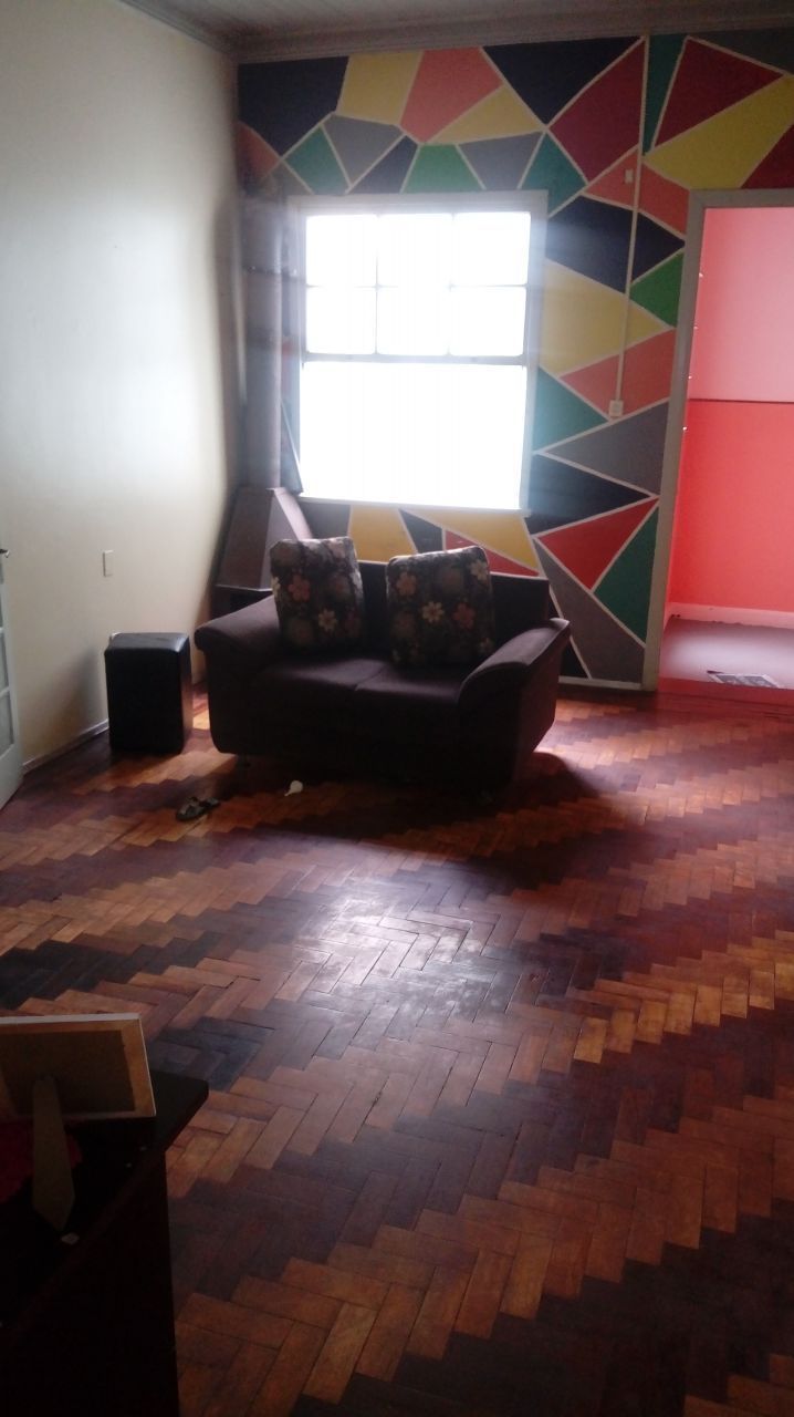 Casa à venda, 4 quartos, 1 suíte, Centro - Alegrete/RS