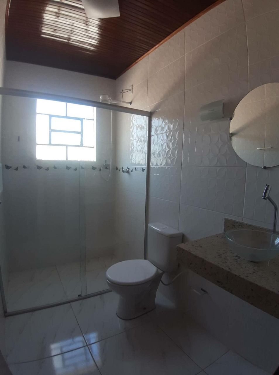 Casa para locação com 3 vagas