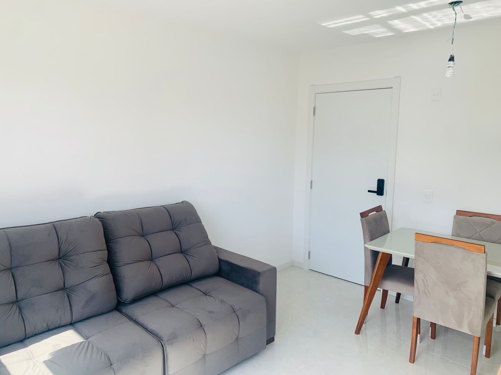 "apartamento novo e moderno em porto alegre - localização pr