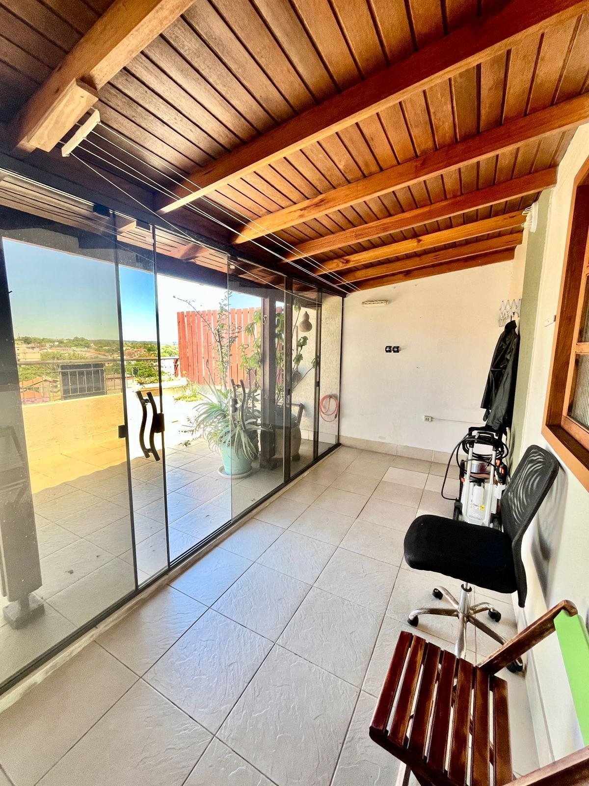 Apartamento, 3 quartos, 200 m² - Foto 2