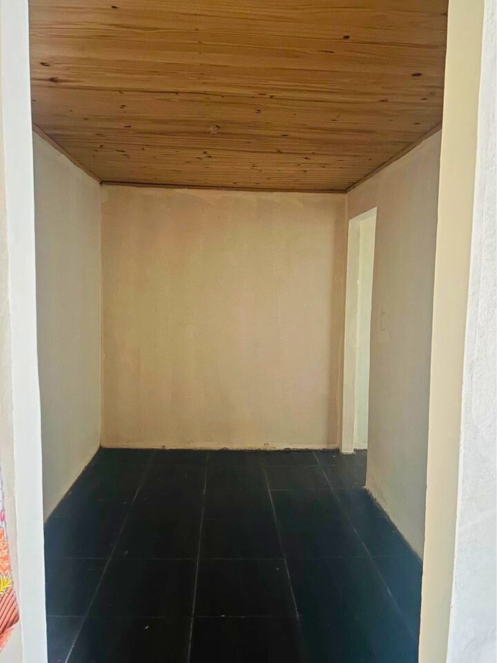 Casa à venda no bairro prado – 2 quartos, 90m², amplo terren