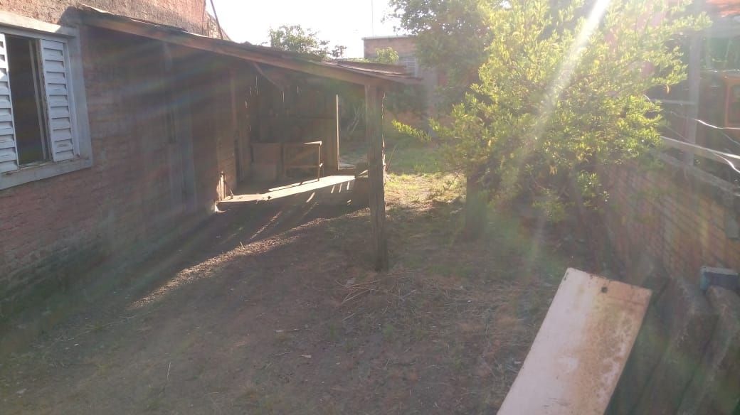 Casa com 3 Dormitórios à venda, por R$ 250.000,00 Casa com 3 Dormitórios à venda, por R$ 250.000,00