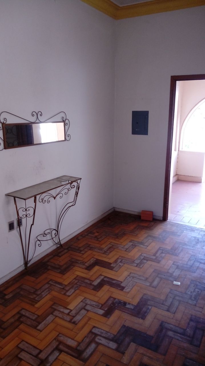 Casa à venda, 3 quartos, 2 suítes, 1 vaga, Centro - Alegrete/RS