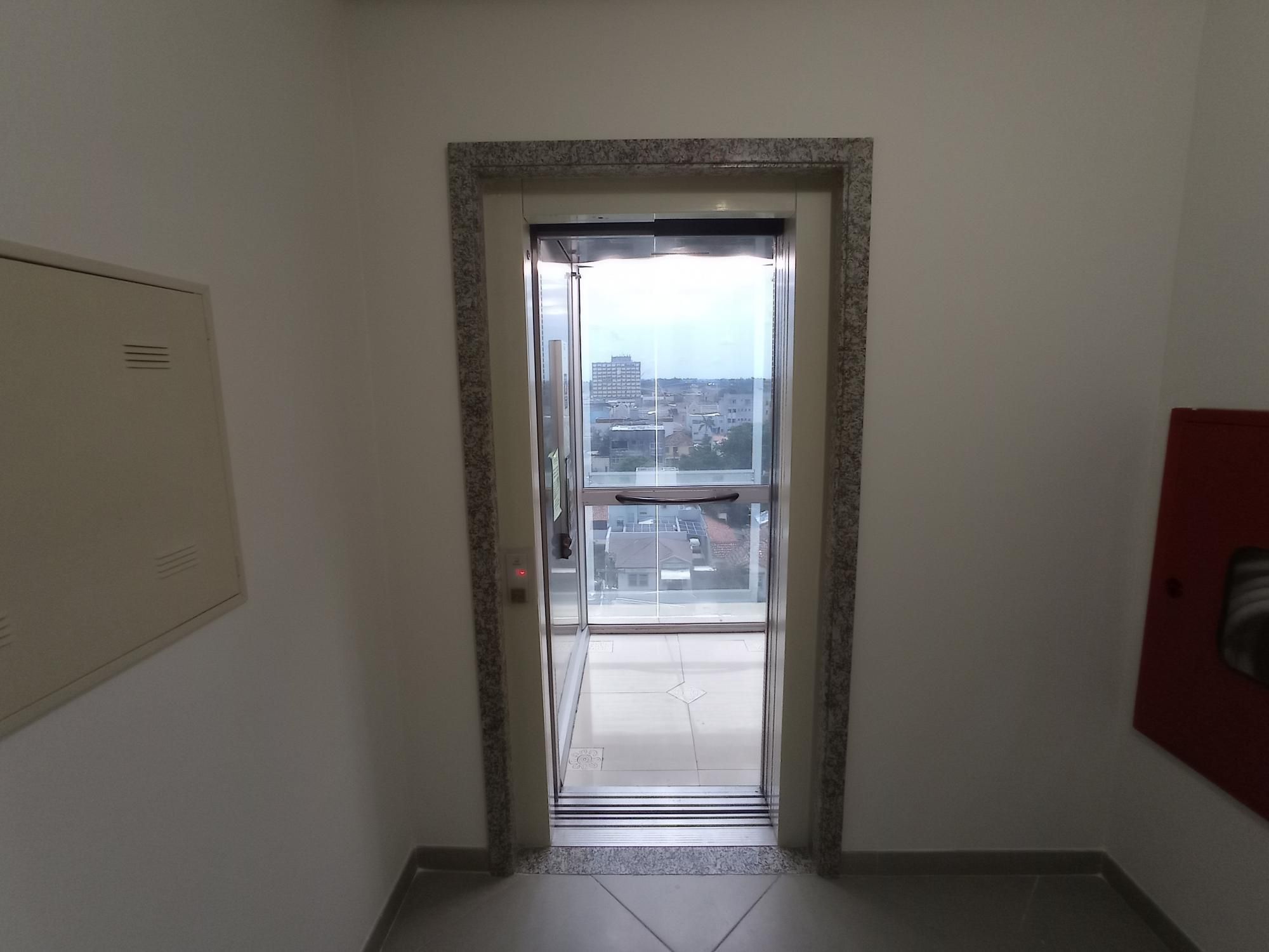 Apartamento à venda, 2 quartos, Centro - Alegrete/RS