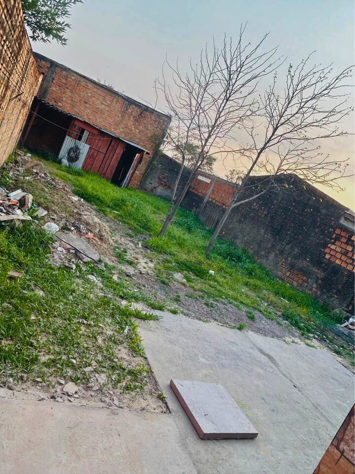 Casa à venda no bairro prado – 2 quartos, 90m², amplo terren