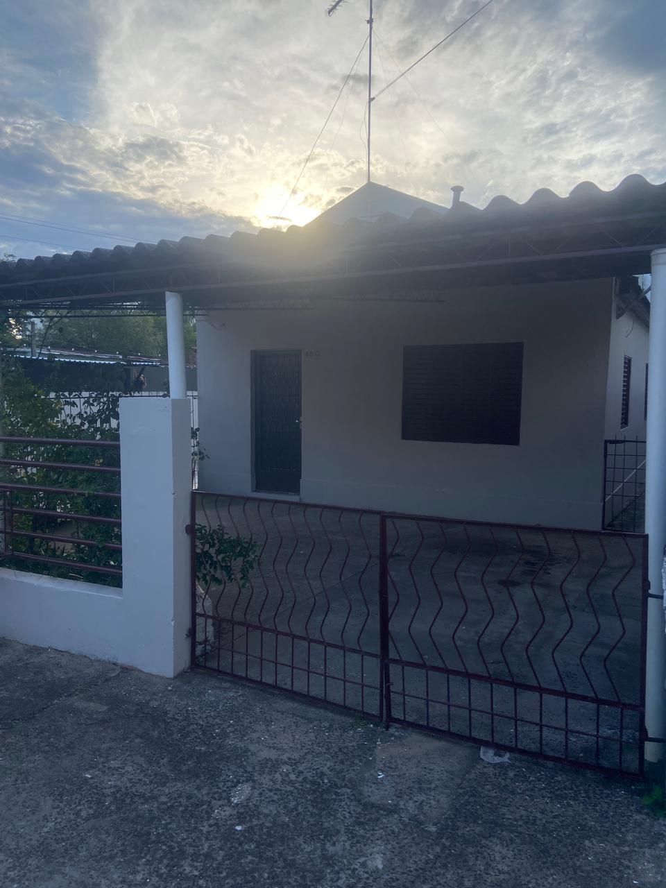 Casa, 2 quartos, 80 m² - Foto 1