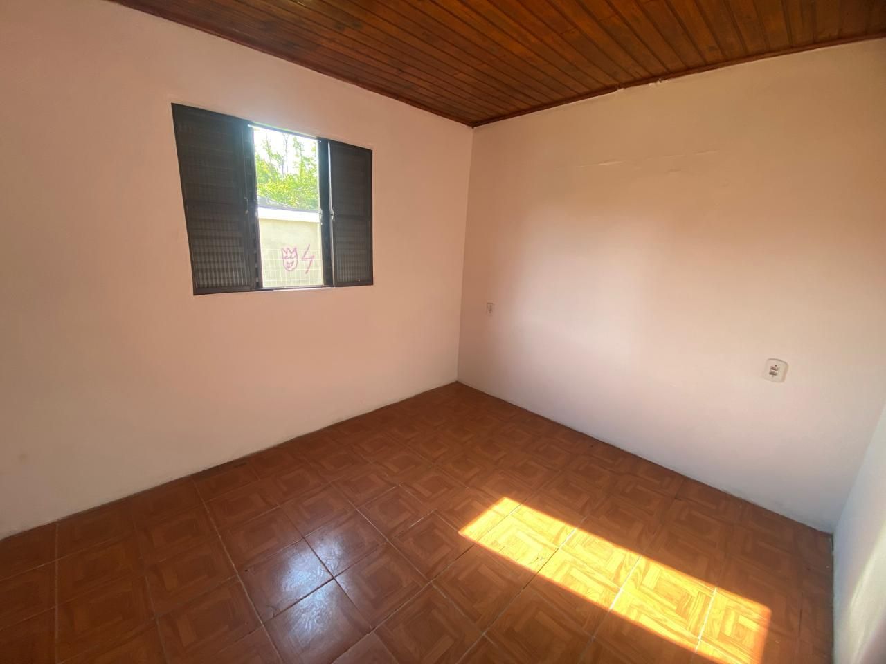 Casa para alugar com dois quartos, Centro Alegrete. - foto 4