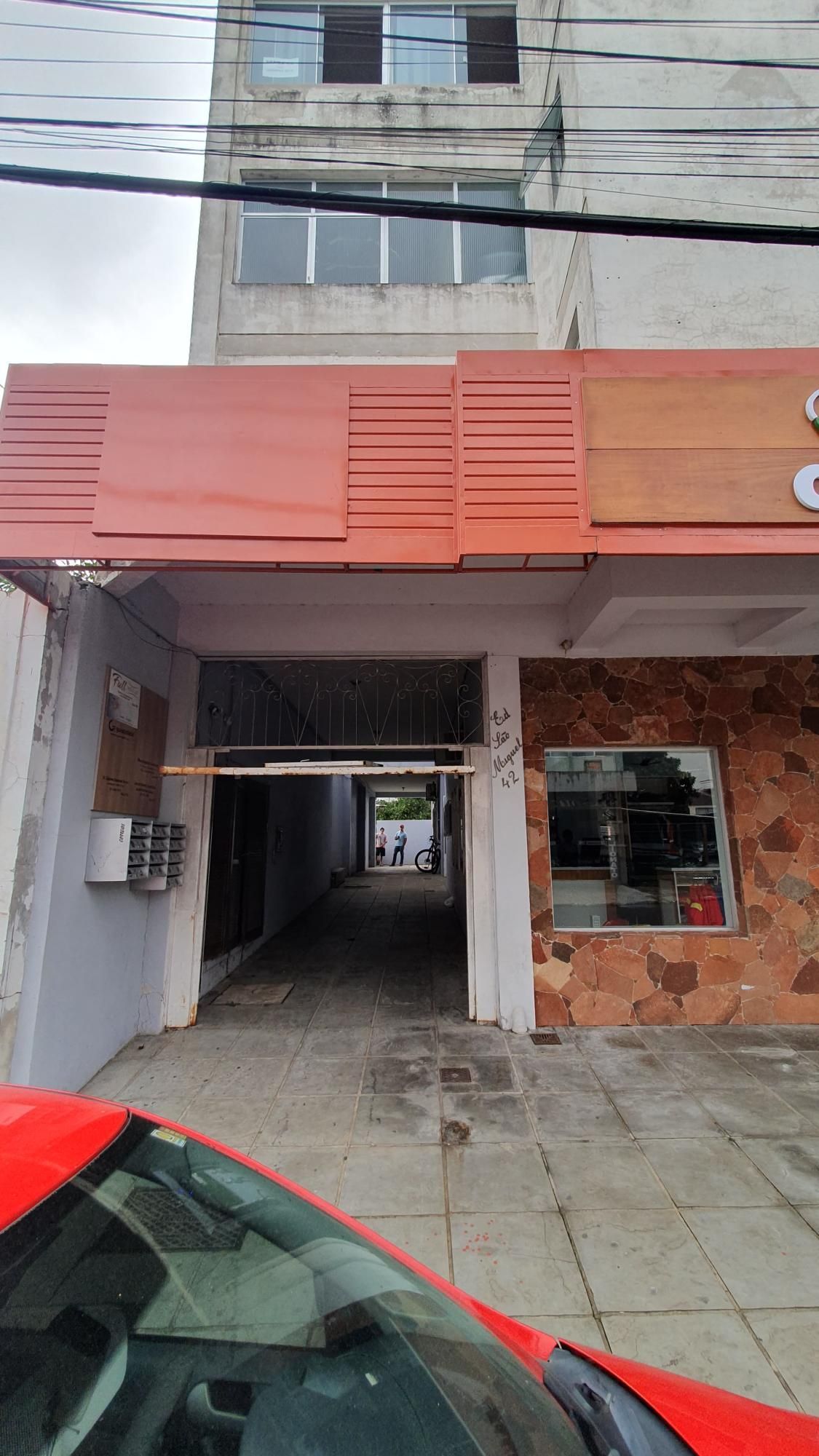 Apartamento Charmoso à Venda no Centro da Cidade: Localização Privilegiada!