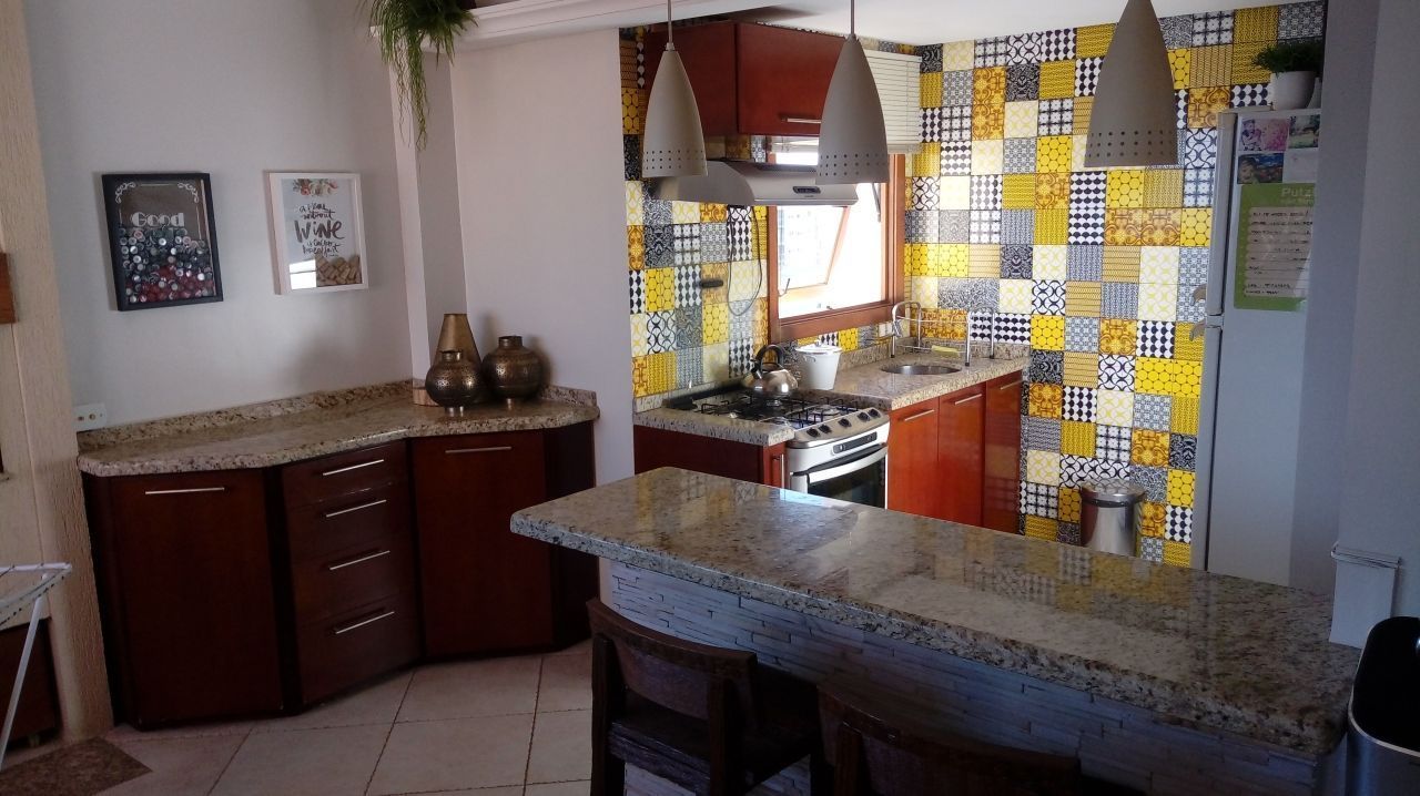 Cobertura à venda, 3 quartos, 1 suíte, 3 vagas, Centro - Alegrete/RS