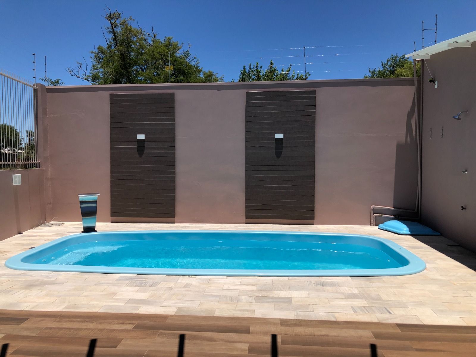 Casa a venda com 4 quartos e piscina além de Posição Solar Perfeita e Infraestru