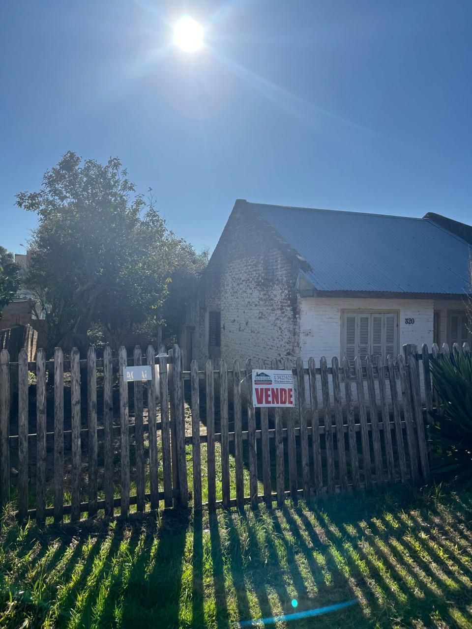 Vende-se casa de 2 quartos