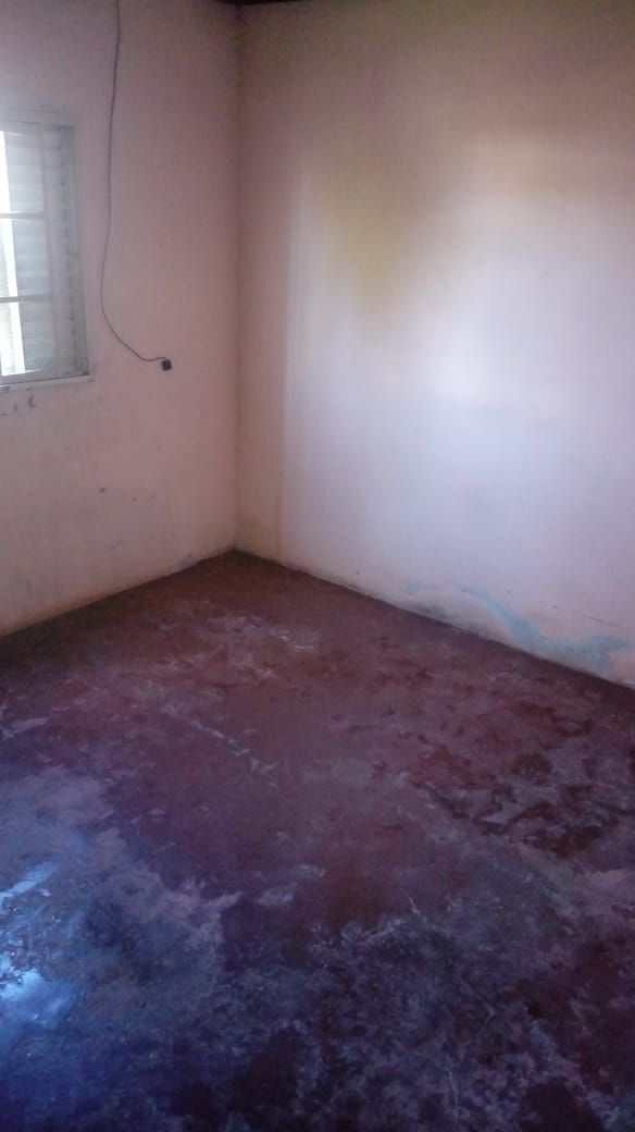 Casa com 3 Dormitórios à venda, por R$ 250.000,00 Casa com 3 Dormitórios à venda, por R$ 250.000,00