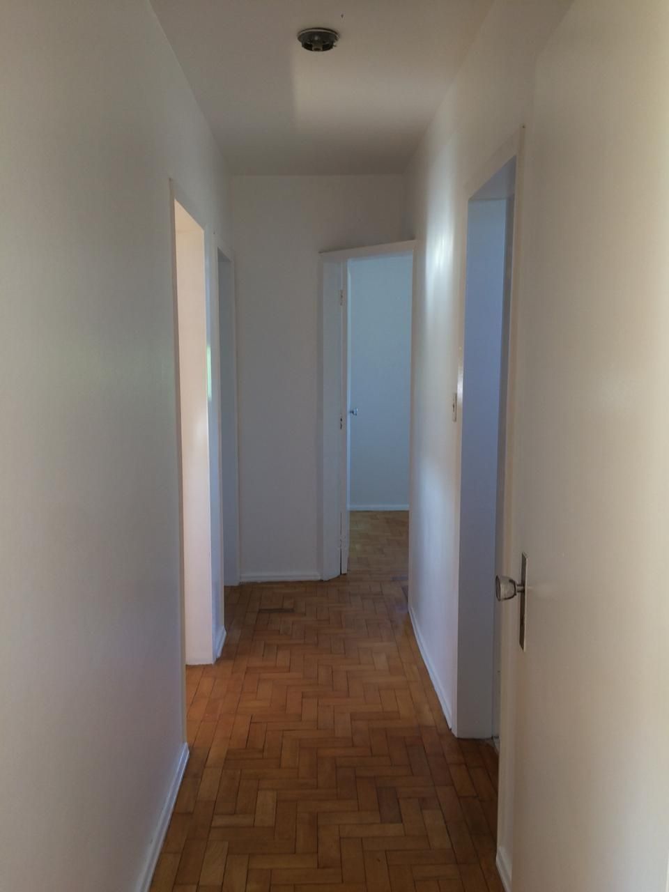 Apartamento com 3 Dormitórios à venda, 90 m² por R$ 290.000,00 Apartamento com 3 Dormitórios à venda, 90 m² por R$ 290.000,00