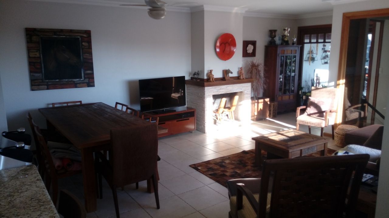 Cobertura à venda, 3 quartos, 1 suíte, 3 vagas, Centro - Alegrete/RS
