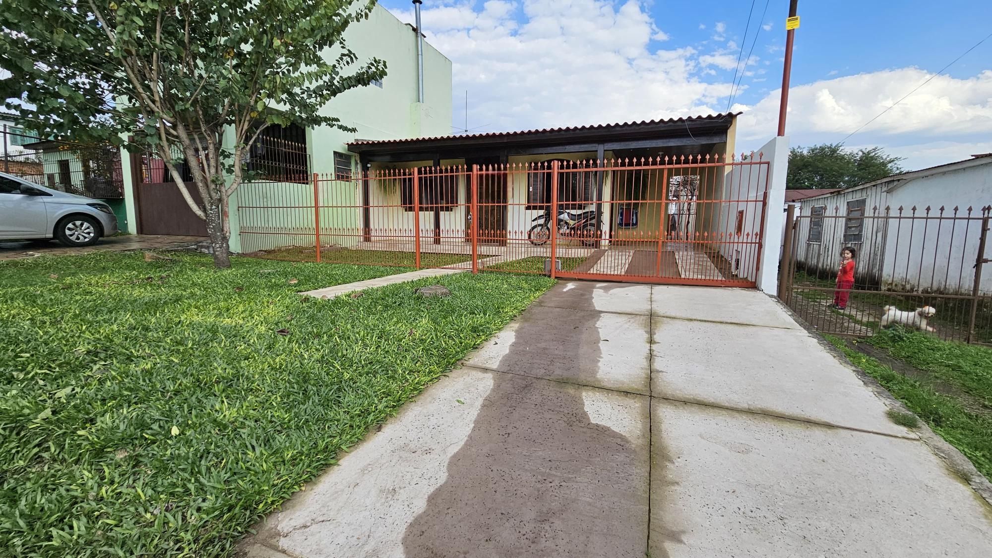 Casa à Venda em Bairro Tranquilo