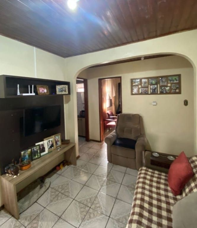 Casa com 4 Dormitórios à venda, 80 m² por R$ 380.000,00 Casa com 4 Dormitórios à venda, 80 m² por R$ 380.000,00