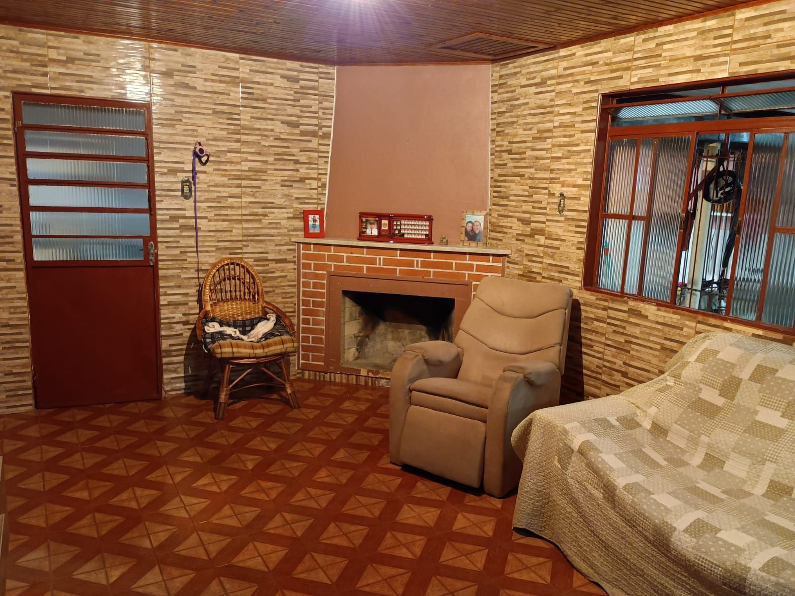 Casa espaçosa para venda na Vera Cruz