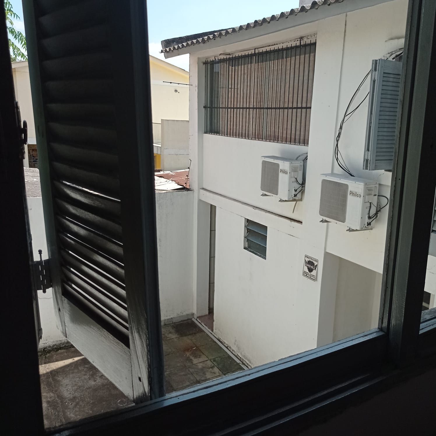 Sobrado à venda, 5 quartos, 3 suítes, 2 vagas, Centro - Alegrete/RS