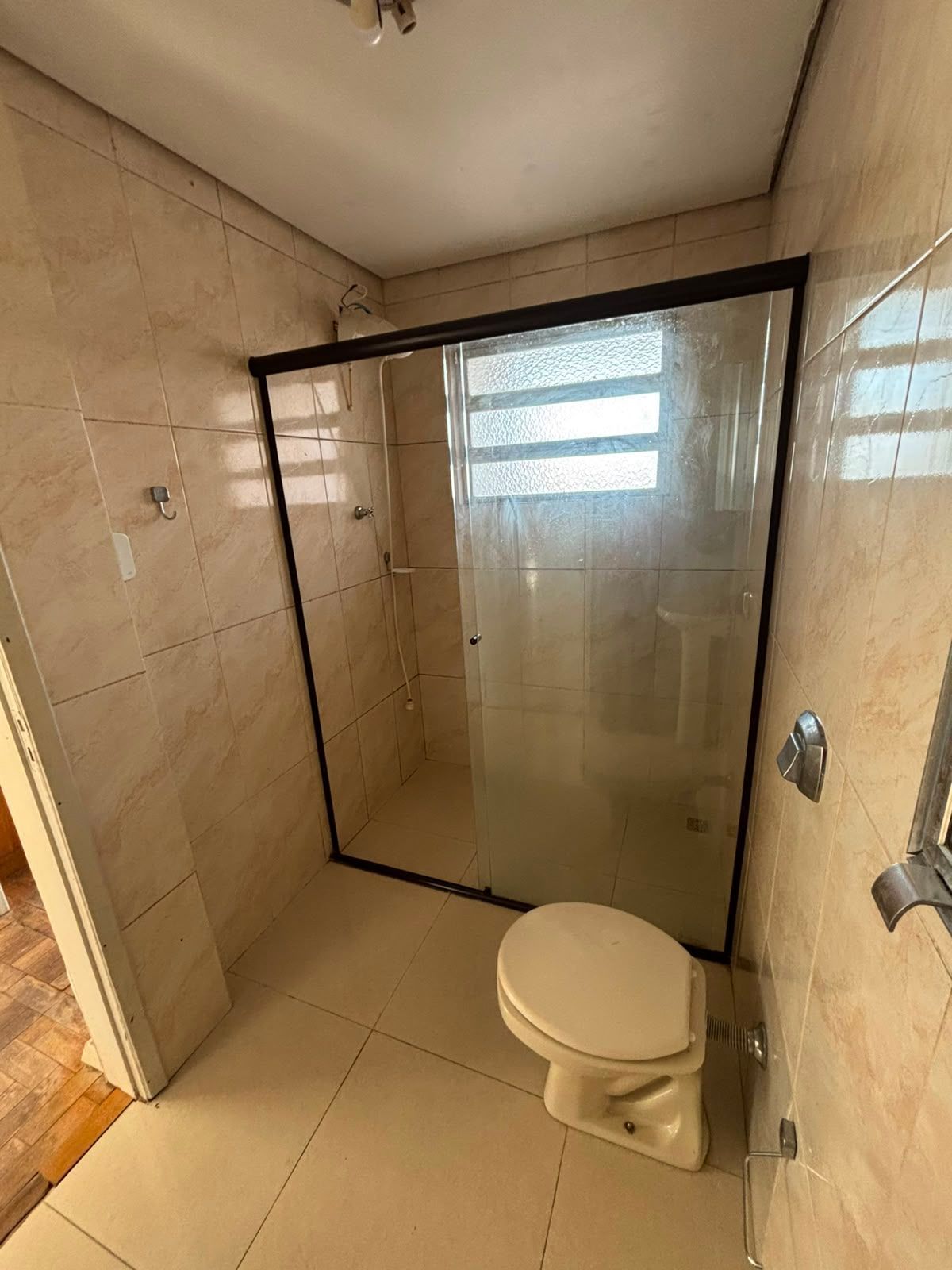 Apartamento com três dormitórios disponivel para locação, ce