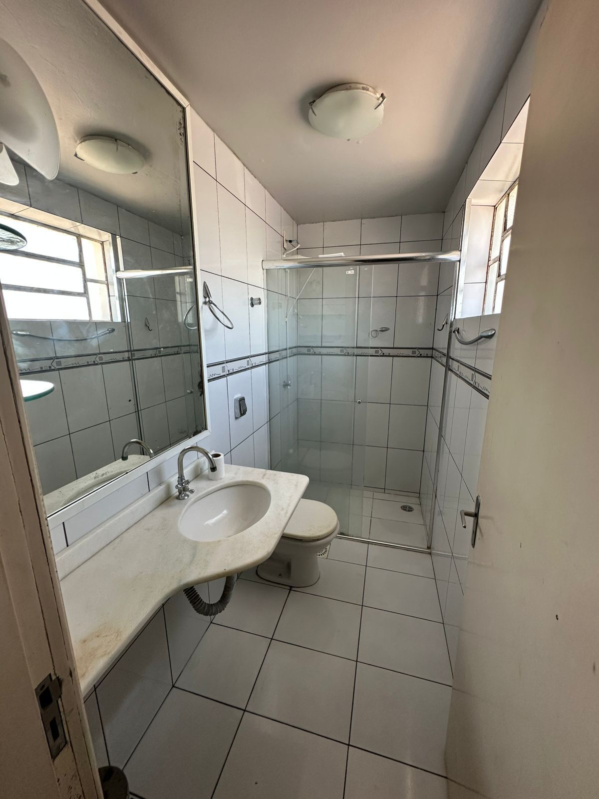 Apartamento para venda e locação, 3 quartos, 1 suíte, 1 vaga, Centro - Alegrete/