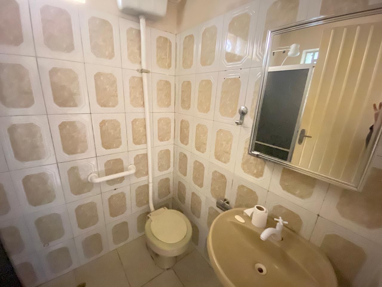 Casa à venda, 2 quartos, 1 vaga, Cidade Alta - Alegrete/RS