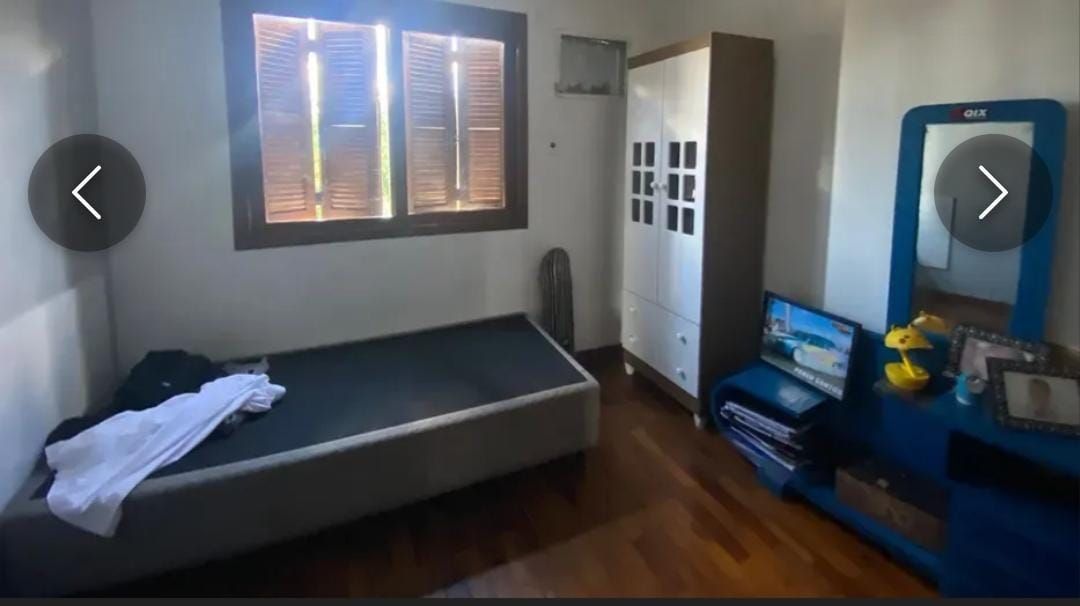 Sobrado à venda na Assis Brasil - 3 Quartos e Garagem