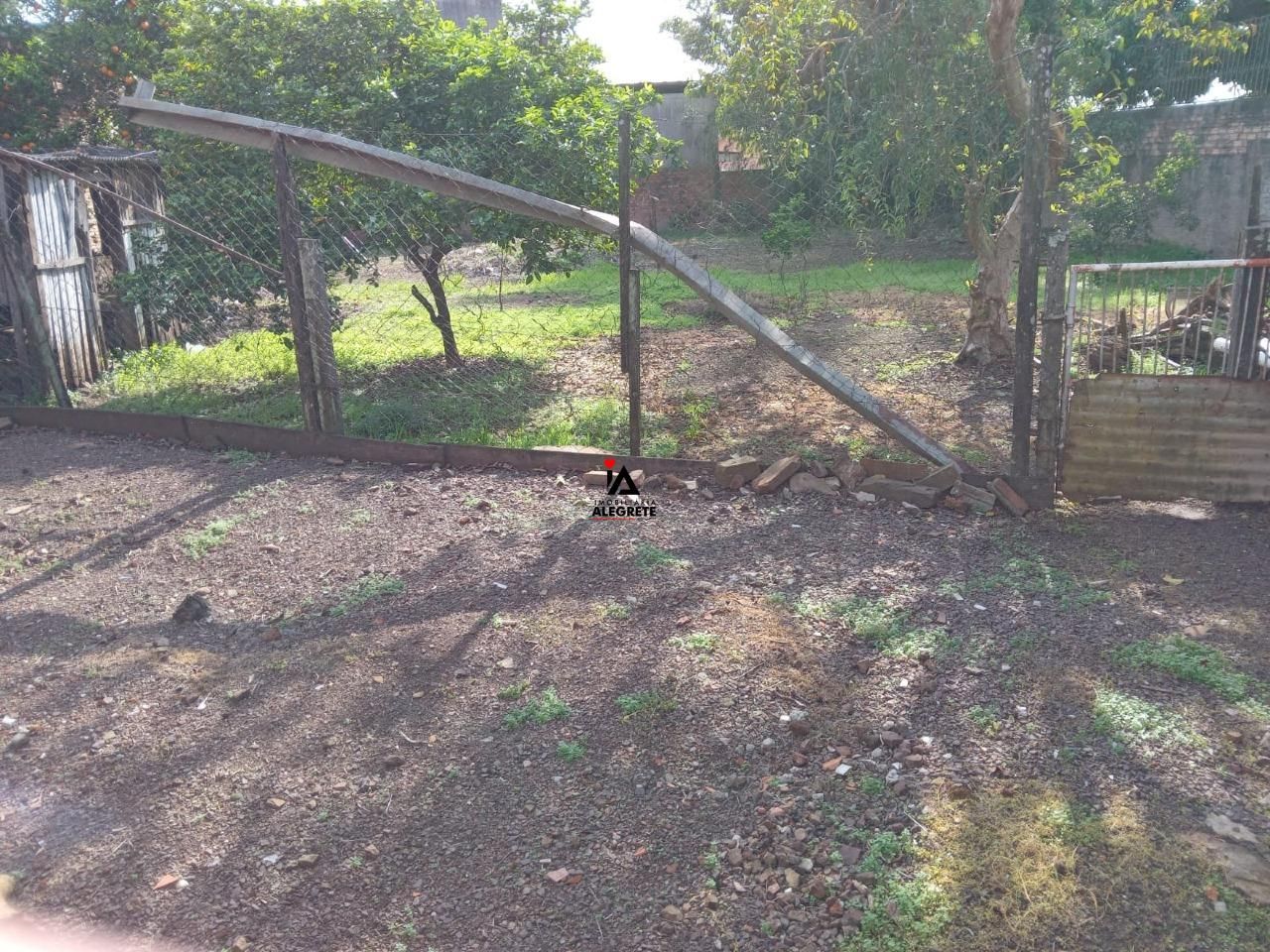 Casa Comercial à venda, 3 quartos, 1 vaga, Centro - Alegrete/RS