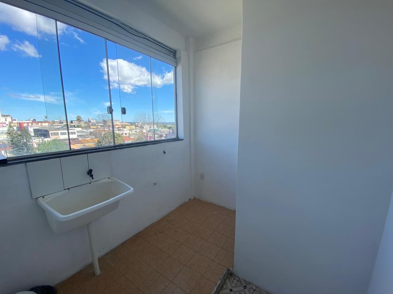 Apartamento de três dormitórios, disponivel para VENDA e LOCAÇÃO, Alegrete.