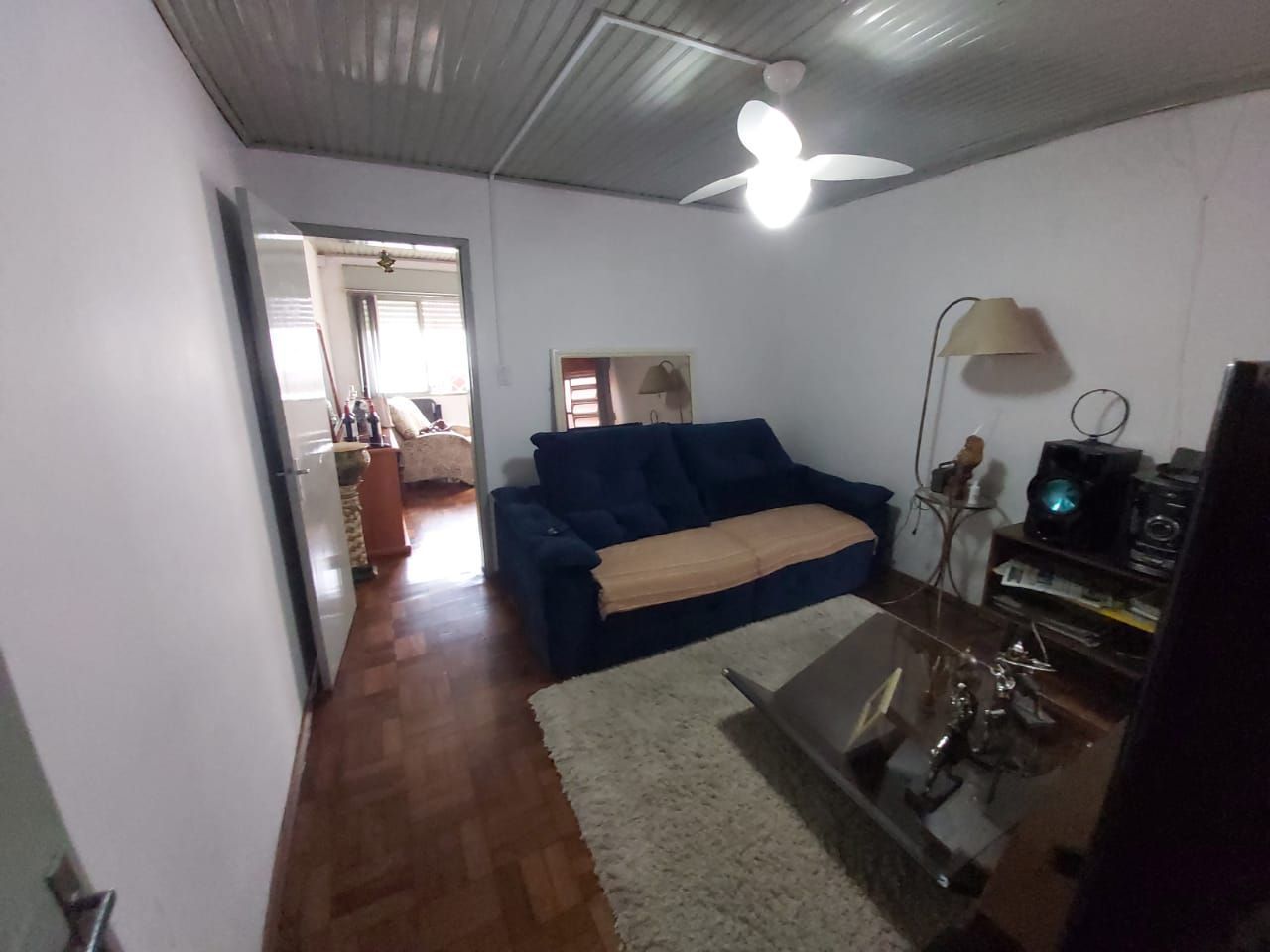 Casa com 1 Dormitórios à venda, por R$ 390.000,00 Casa com 1 Dormitórios à venda, por R$ 390.000,00