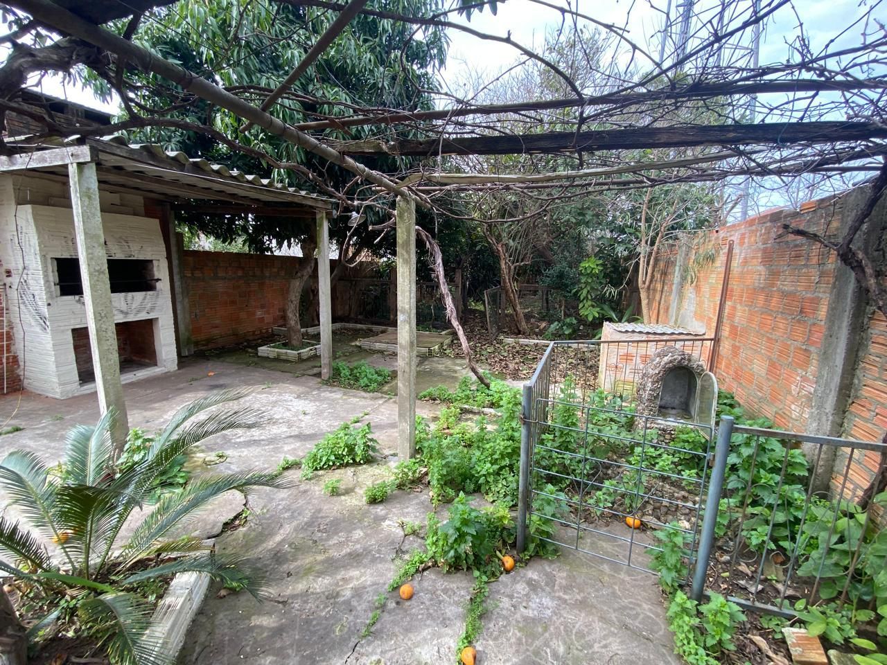 Casa à venda, 2 quartos, 1 vaga, Cidade Alta - Alegrete/RS