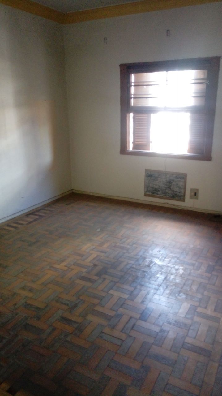 Casa à venda, 3 quartos, 2 suítes, 1 vaga, Centro - Alegrete/RS