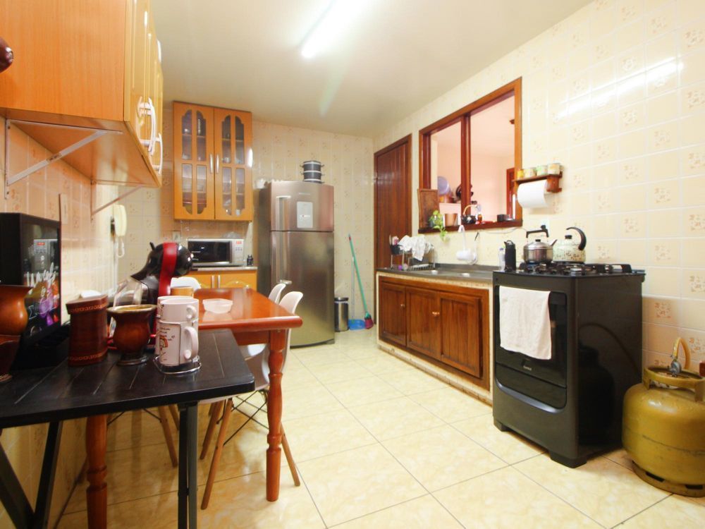 Casa à venda, 3 quartos, 1 suíte, 2 vagas, centro - alegrete