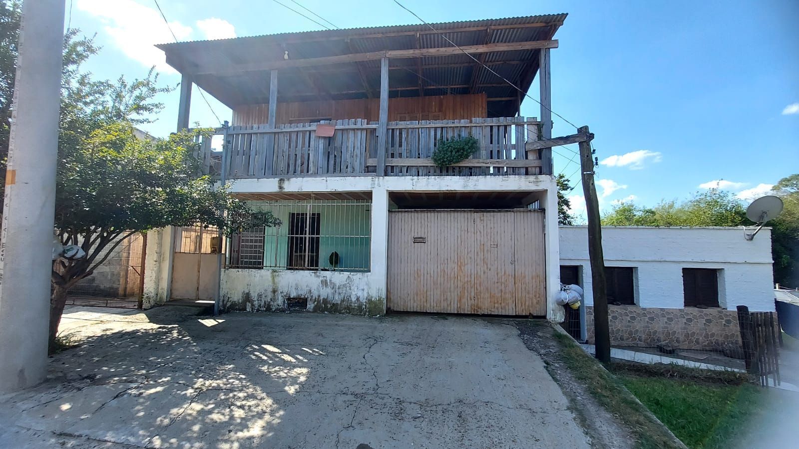 Sobrado à venda  no São João - Alegrete, RS. Imóveis