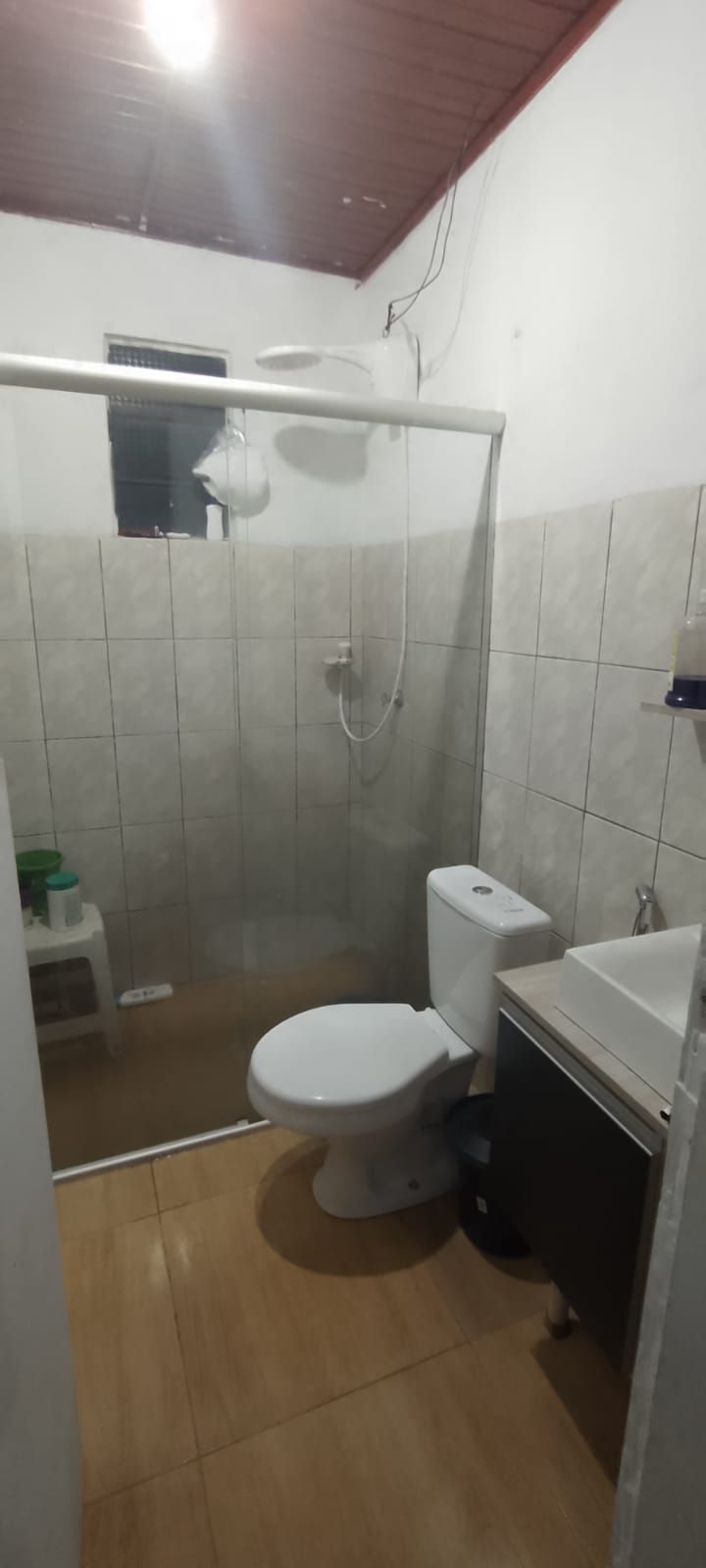 Casa de dois dormitórios para venda