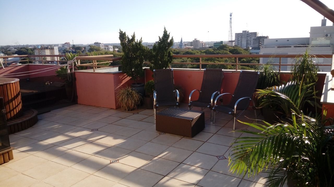 Cobertura à venda, 3 quartos, 1 suíte, 3 vagas, Centro - Alegrete/RS