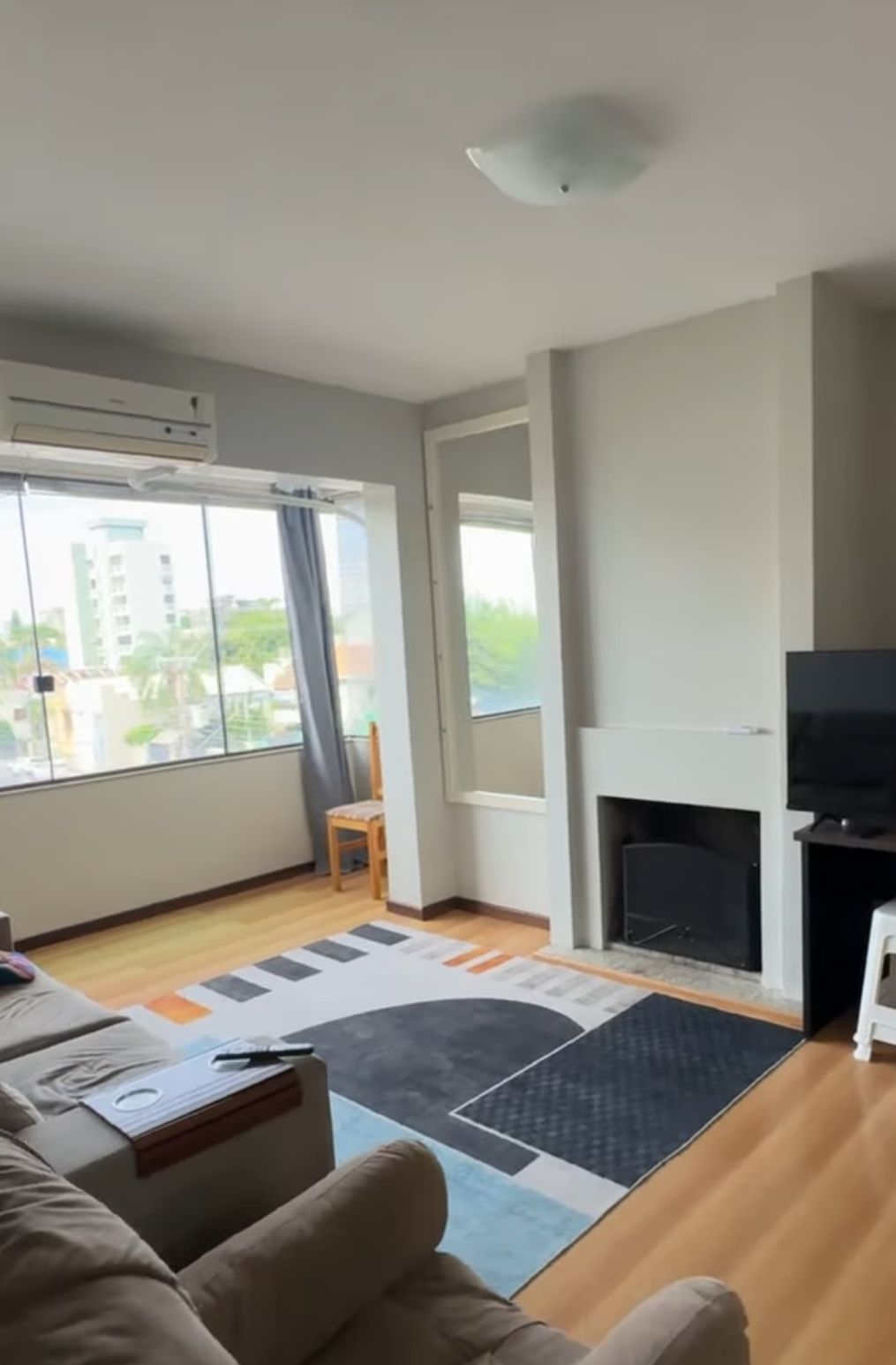 Apartamento à venda, 3 quartos, 1 suíte, 2 vagas, Centro - Alegrete/RS